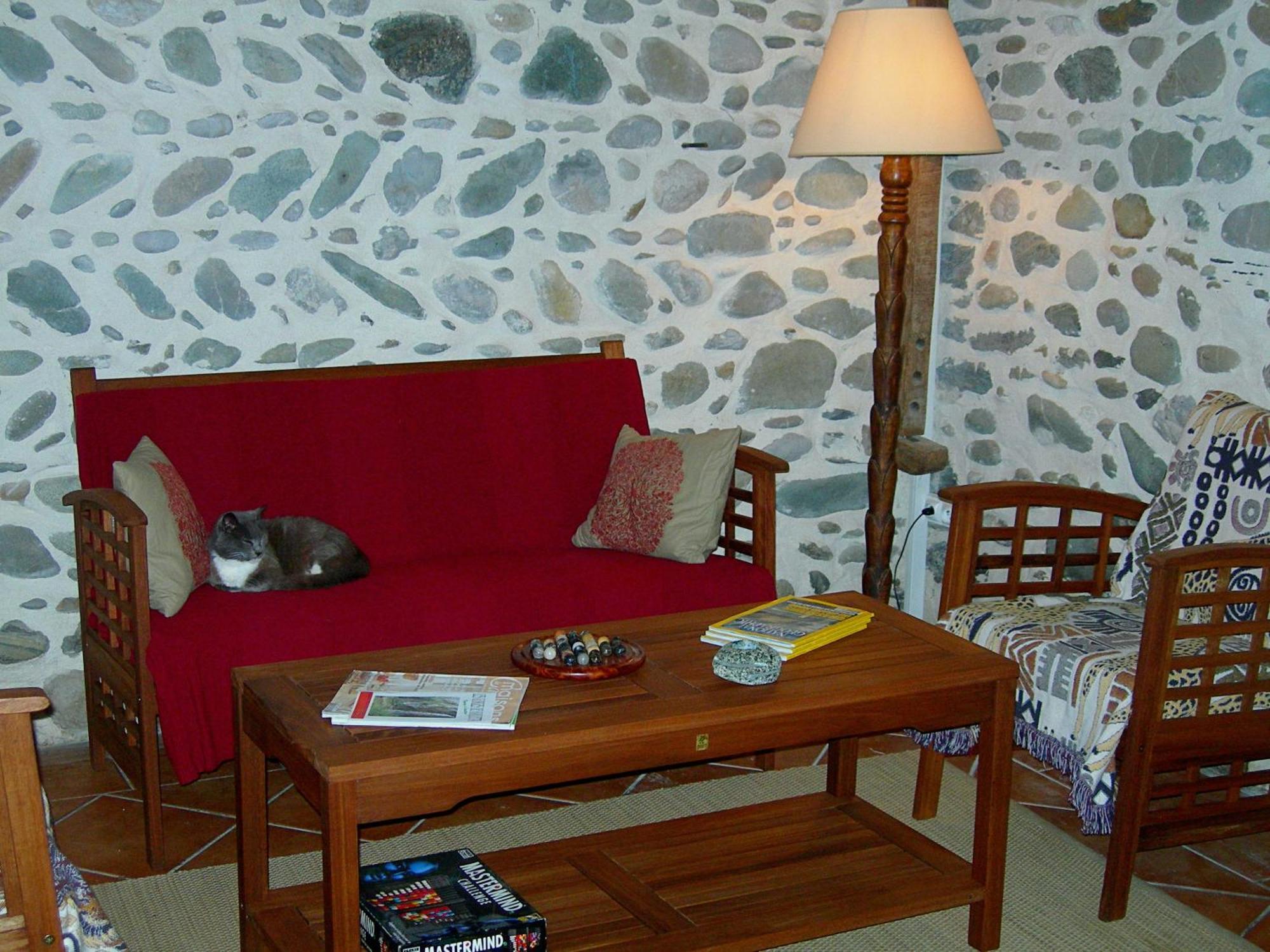 Maison D'Hotes Les 3 Baudets Issor Exterior photo