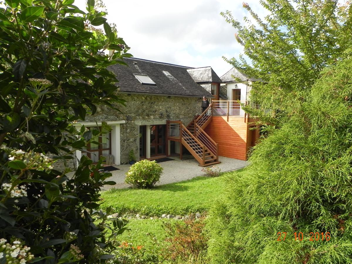 Maison D'Hotes Les 3 Baudets Issor Exterior photo